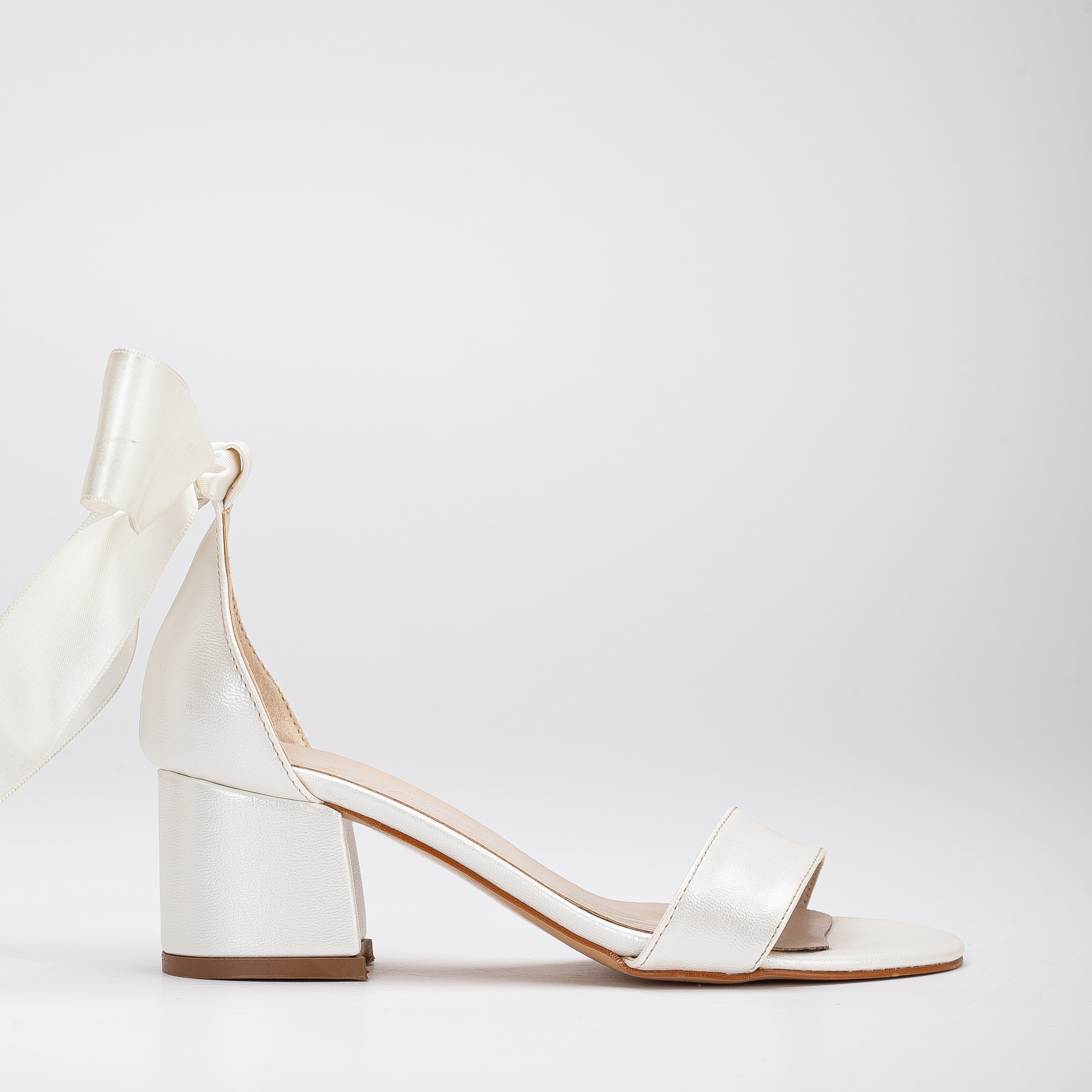 Ivory Wedding Heels, Wedding Sandals, Bridal Shoes, Wedding Block Heels, Wedding Low Heels, Wedding Heels with Ribbon, Wedding Bride Flats, Bridal Shoes, Ivory Block Heels, Shoes for Bride, Bridal Heels, Wedding Flats, Wedding Shoes for Bride, Bride Shoes, Bridal Flats, Bride Sandals