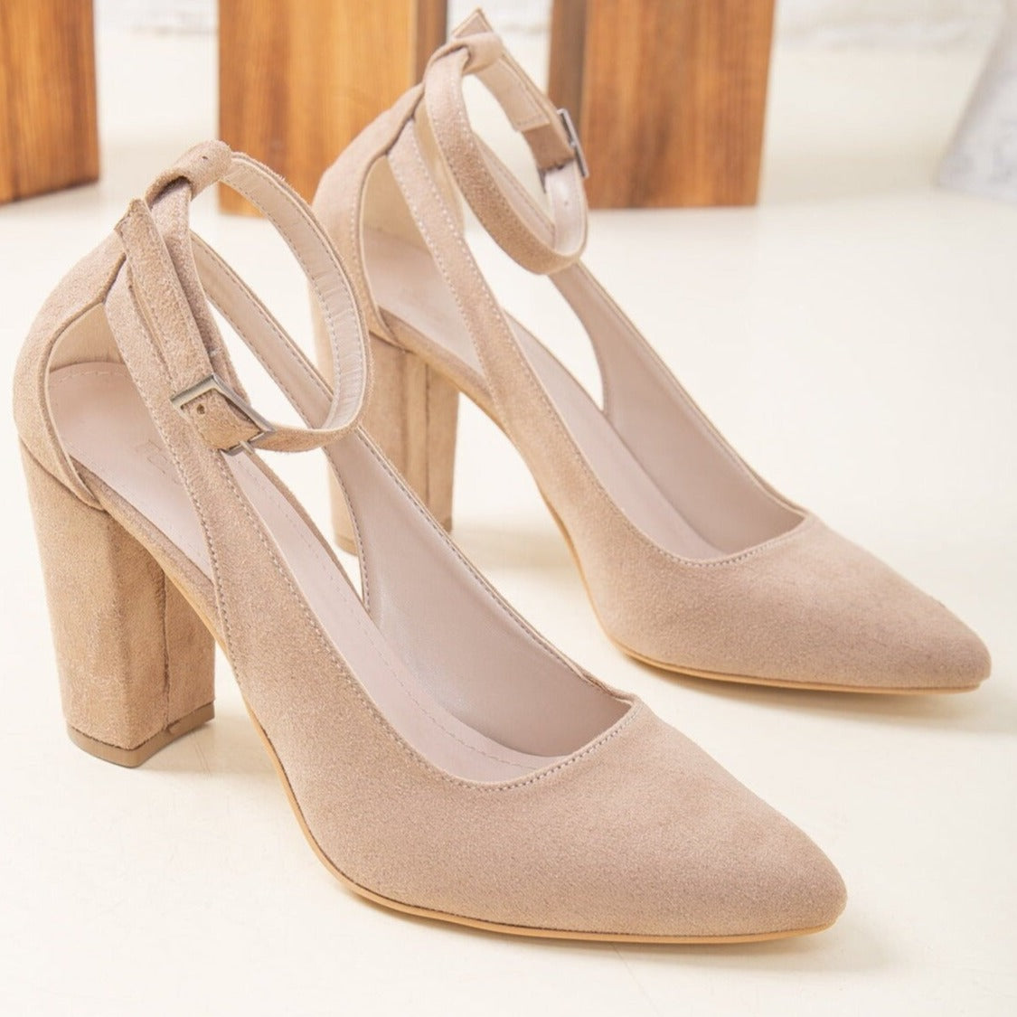 Beige Suede Heels, Beige Suede Shoes, Beige Bridal Heels, Beige Wedding Shoes, Cream Heels, Beige Block Heels, Beige Wedding Heels for bride