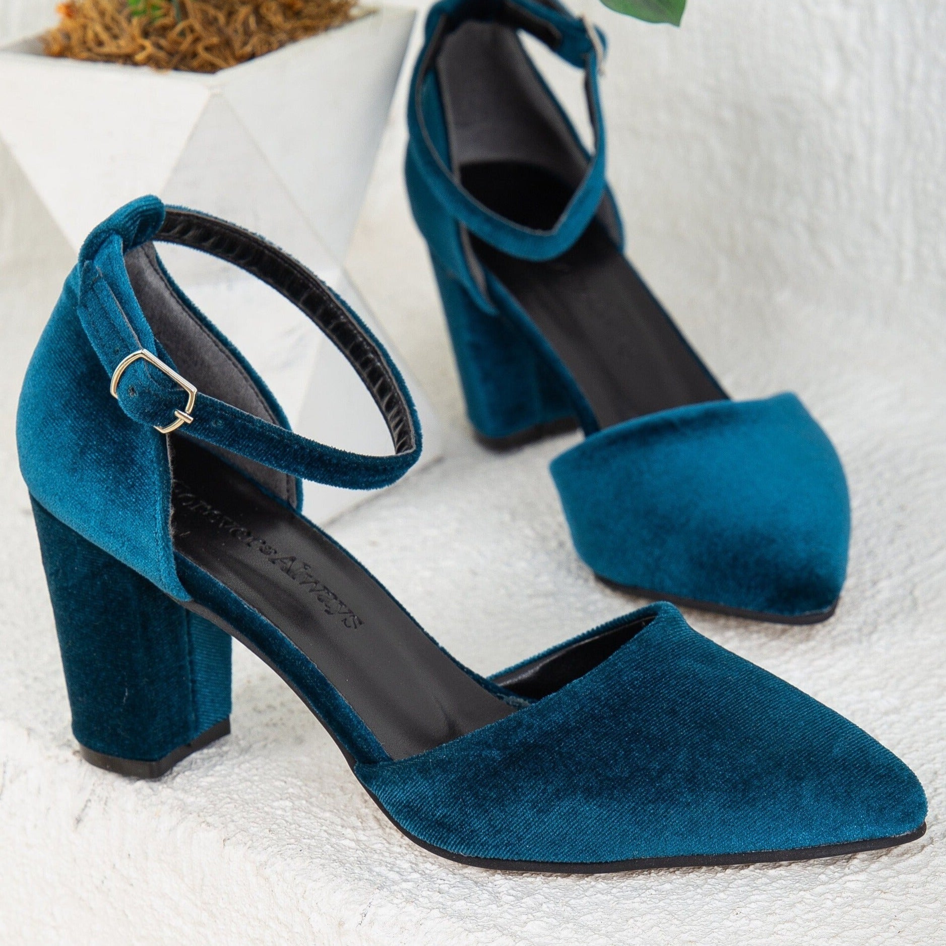 Blue Velvet Shoes, Wedding Shoes, Teal Blue Velvet Shoes, Wedding Heels, Blue Velvet Heels for Bride, Blue Bridal Heels, Blue Block Heels